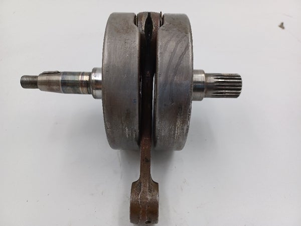 Kampiakselin limput (HONDA CR250 1998) 13300-KZ3-B10