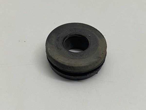 Grommet (Yamaha WR125R 2009) 90480-18276-00 90387-068R3-00