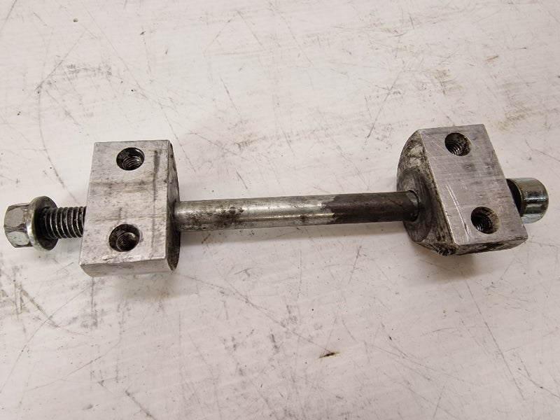 ENGINE PROTECTOR BRACKET (LC4 620 1998) 58003012200